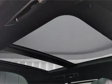 LAND ROVER Range Rover P530 Autobiography