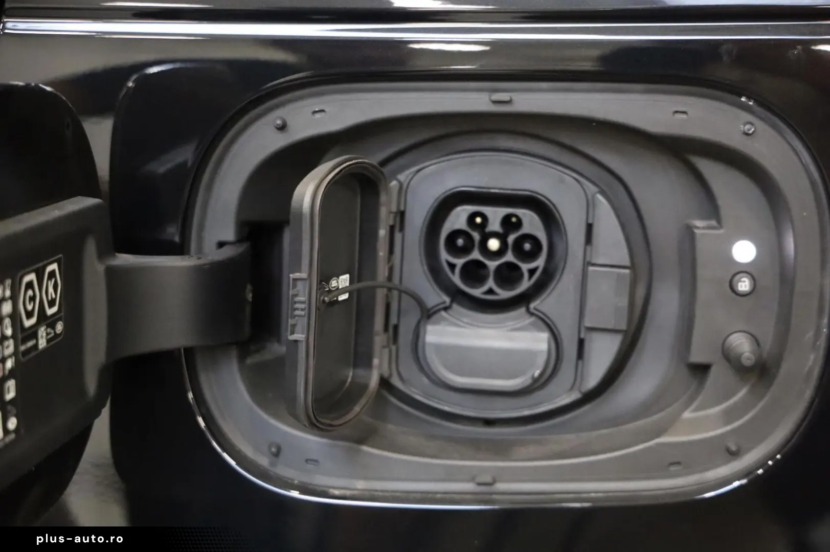 LAND ROVER Range Rover P510e First Edition  Achteras bestur