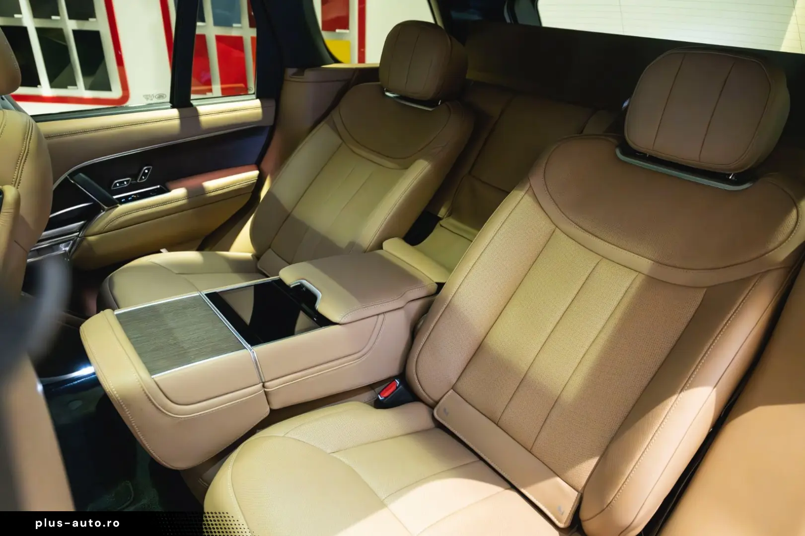 LAND ROVER Range Rover P440e Autobiography  FULL OPTIONS