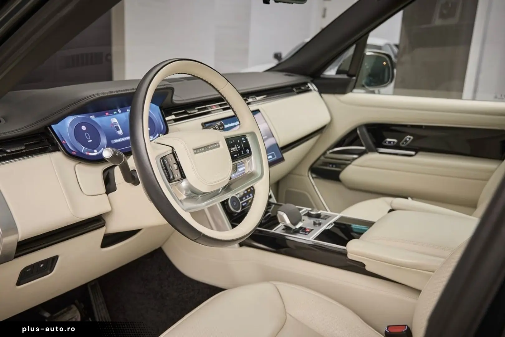 LAND ROVER Range Rover P440e Autobiography LWB