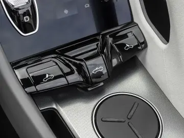 MG Cyberster XPOWER LED NAVI 360 GRAD KAMERA PDC