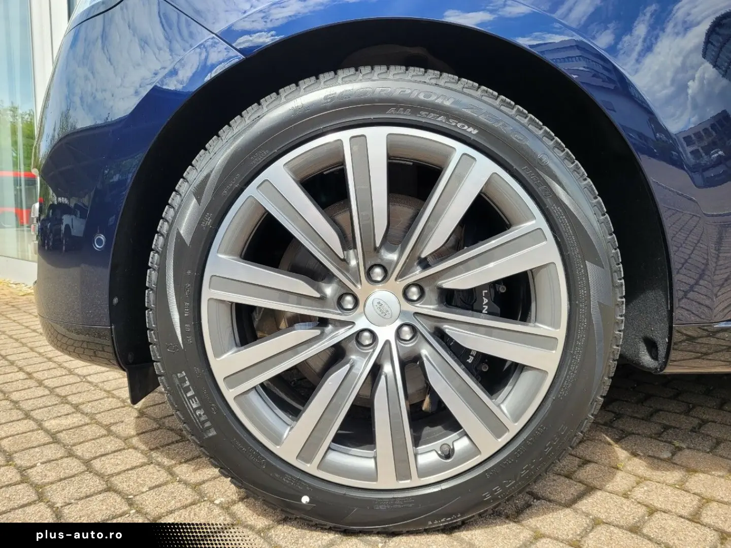 LAND ROVER Range Rover P530 Autobiography