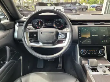 LAND ROVER Range Rover P530 Autobiography