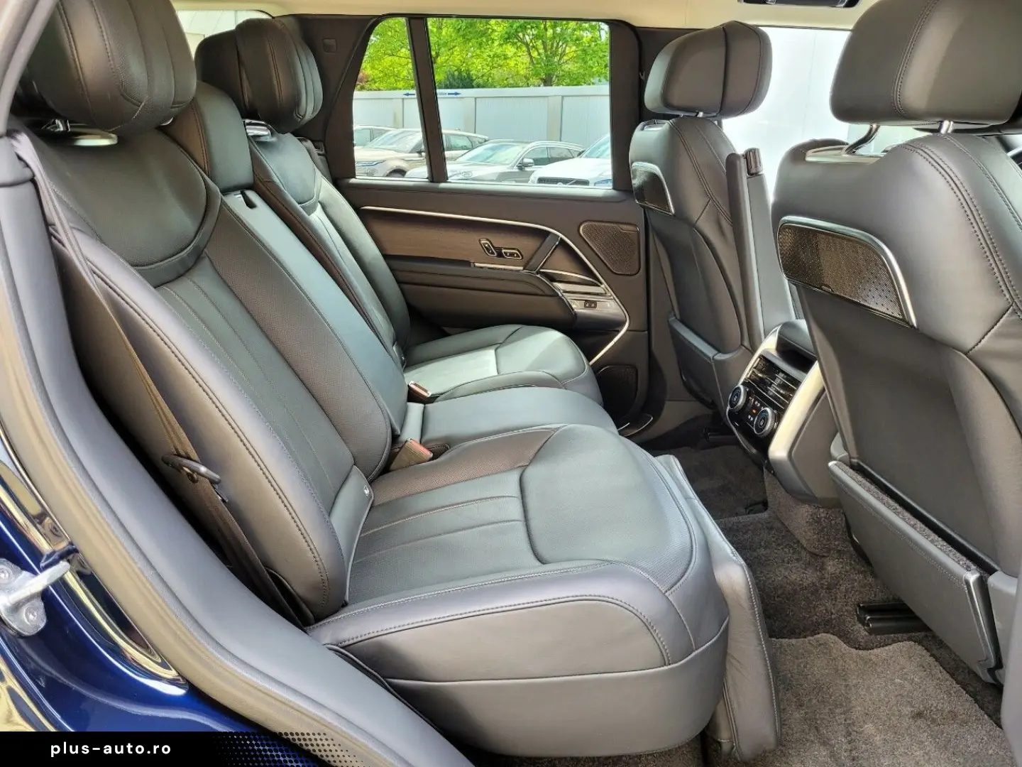 LAND ROVER Range Rover P530 Autobiography