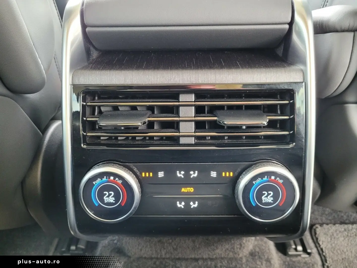 LAND ROVER Range Rover P530 Autobiography