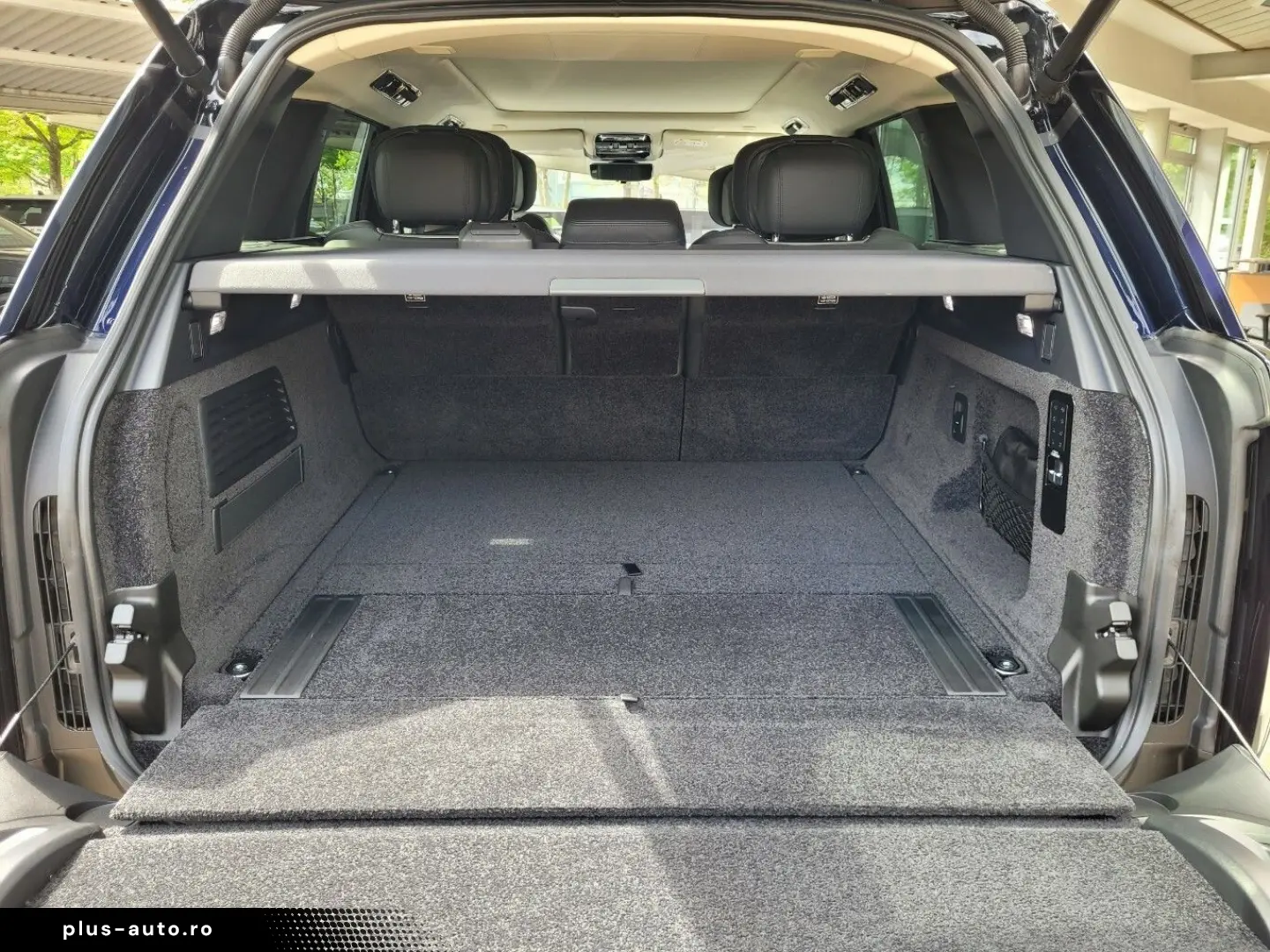 LAND ROVER Range Rover P530 Autobiography