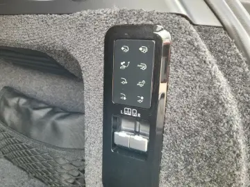 LAND ROVER Range Rover P530 Autobiography