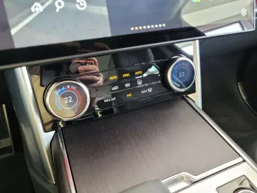 LAND ROVER Range Rover P530 Autobiography