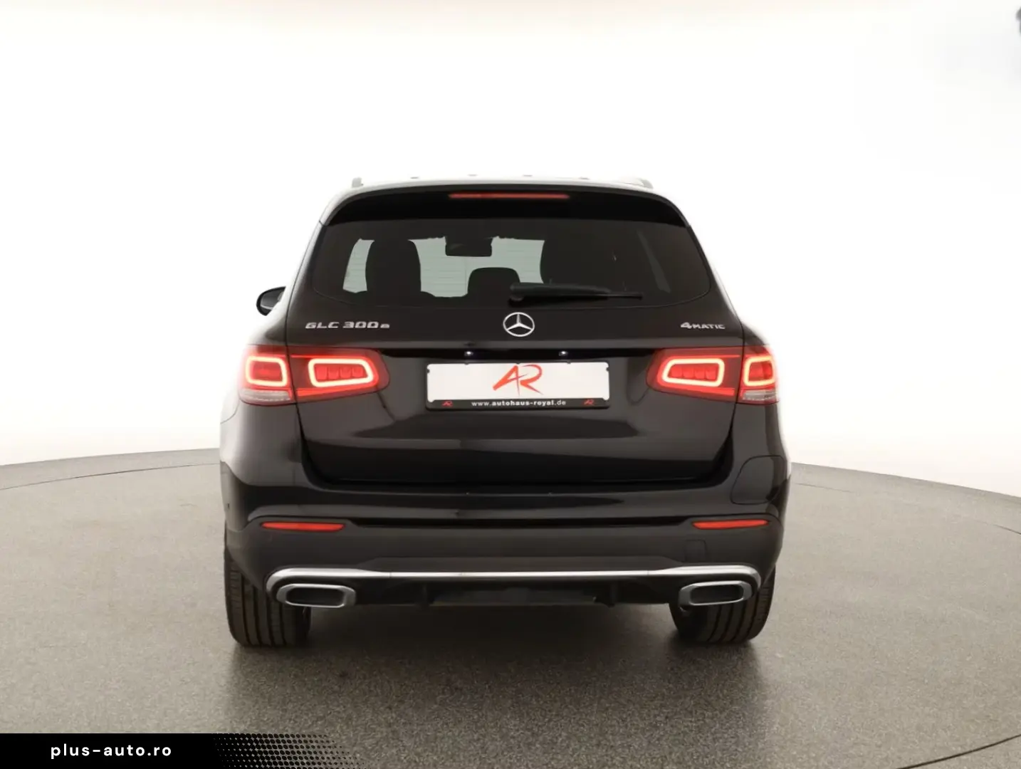 MERCEDES-BENZ GLC 300 e 4M AMG