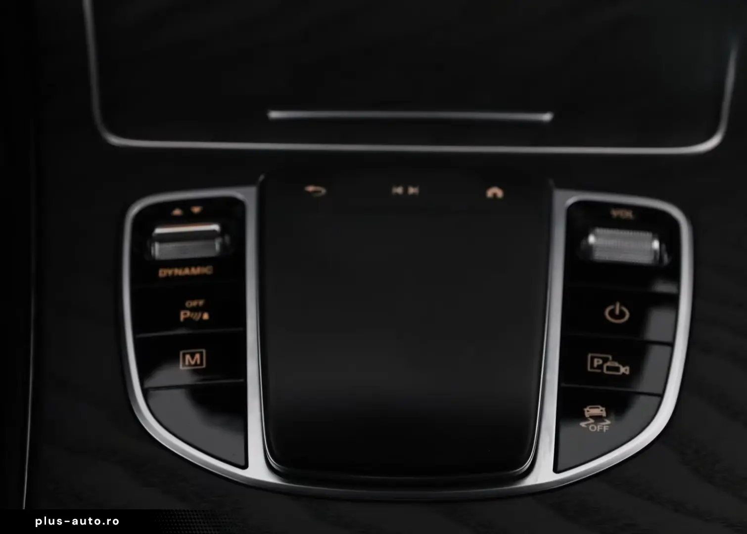 MERCEDES-BENZ GLC 300 e 4M AMG