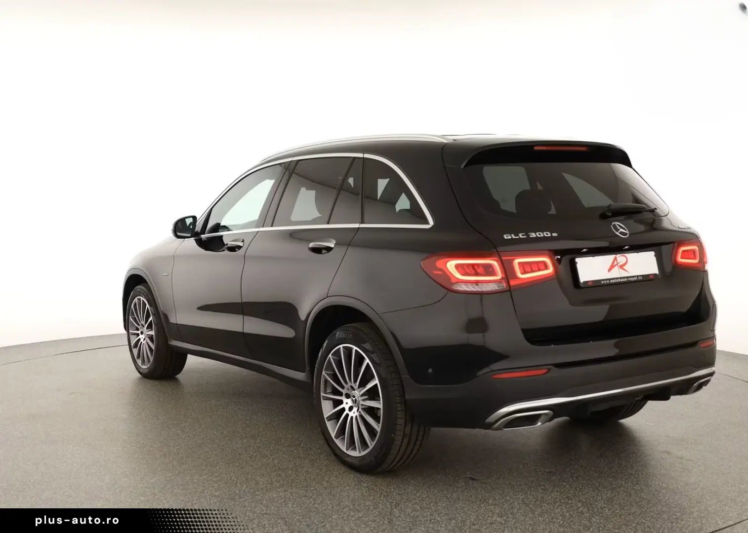 MERCEDES-BENZ GLC 300 e 4M AMG