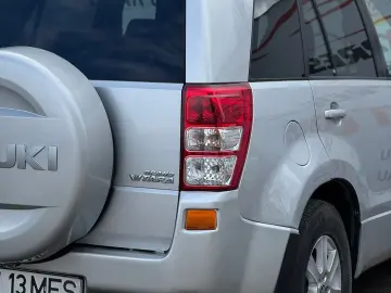 SUZUKI GRAND VITARA