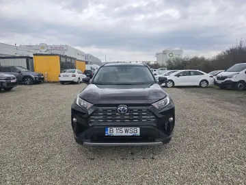 Toyota Rav-4