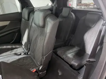 Peugeot 5008 Gen-Ii-2016