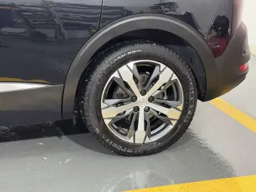 Peugeot 5008 Gen-Ii-2016