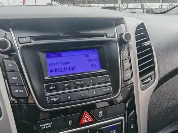 Hyundai i30 Diesel 2016 - Rate   Credit   Garantie