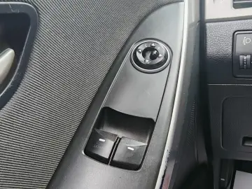 Hyundai i30 Diesel 2016 - Rate   Credit   Garantie