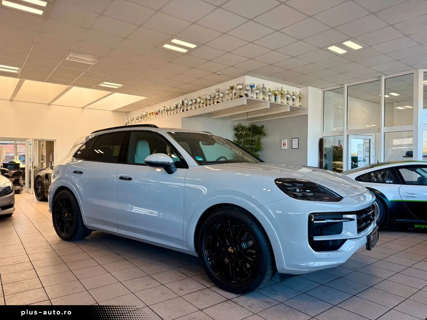 PORSCHE Cayenne S SportDesign AHK Luftfederung ACC