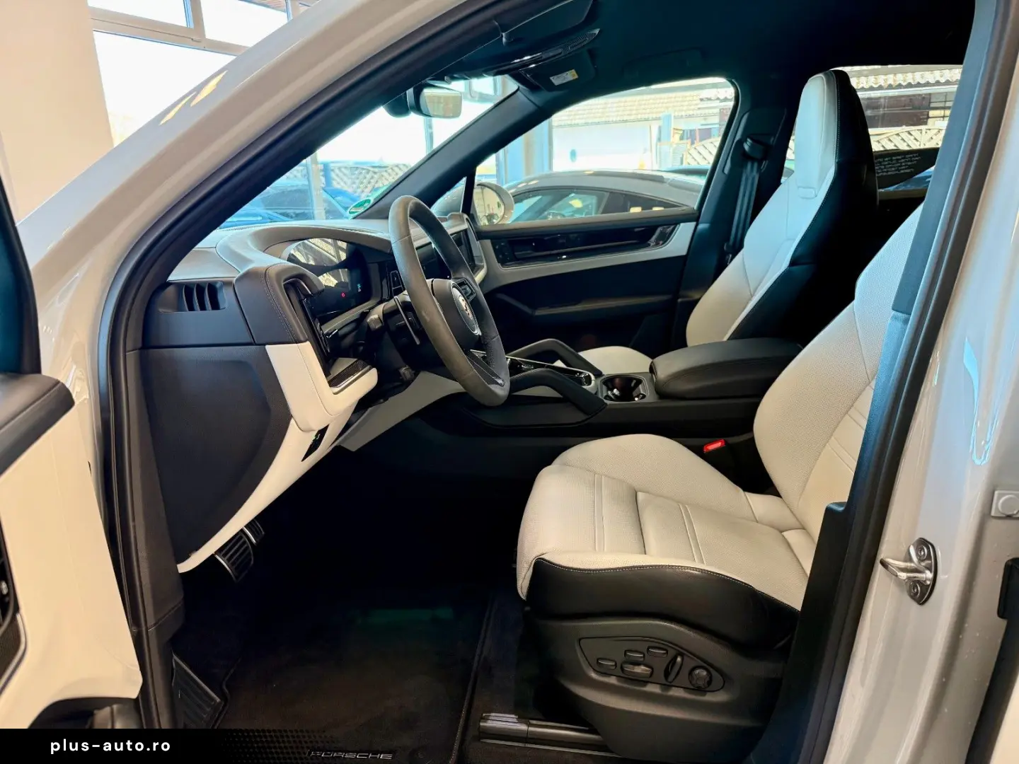 PORSCHE Cayenne S SportDesign AHK Luftfederung ACC