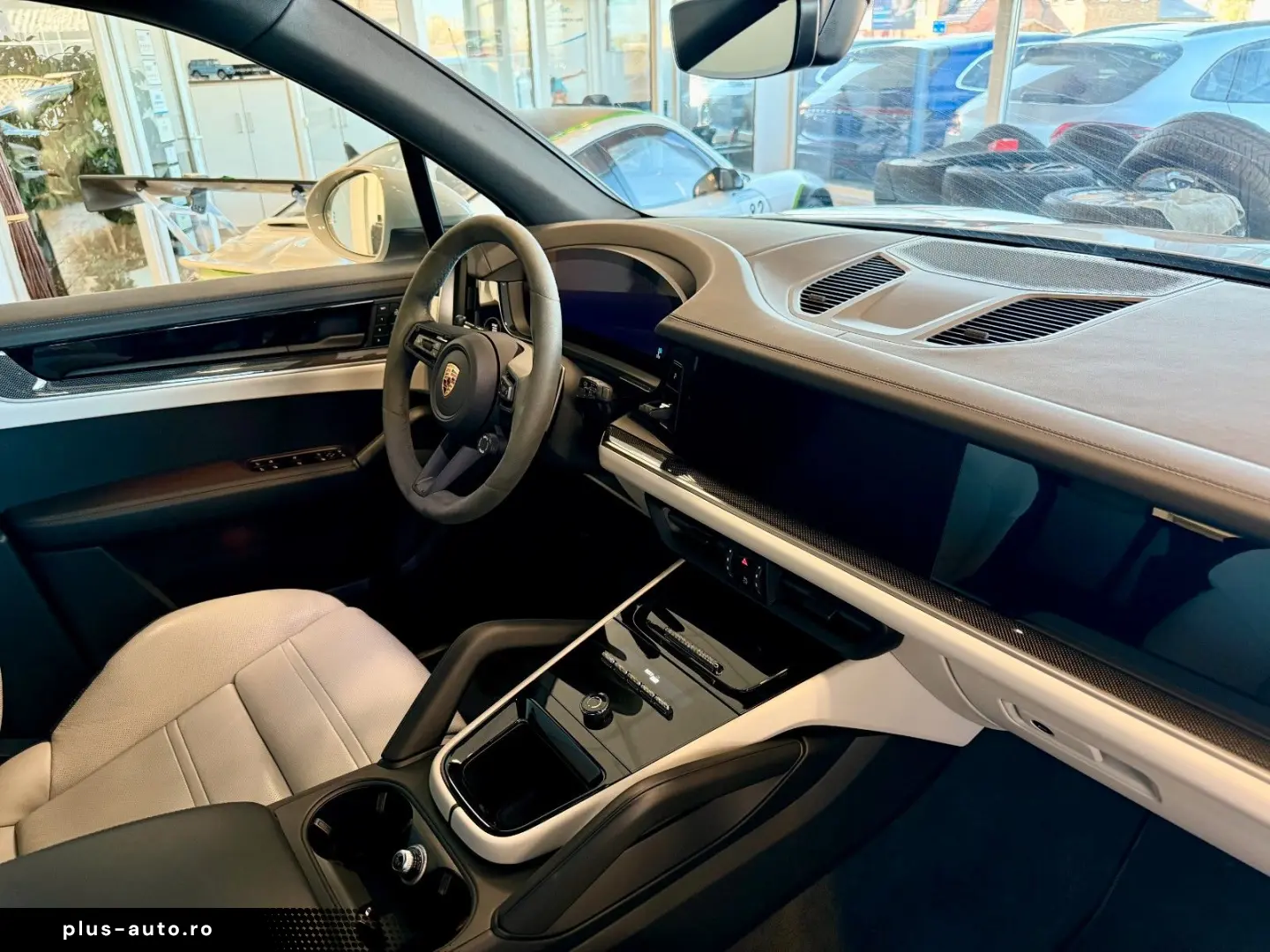 PORSCHE Cayenne S SportDesign AHK Luftfederung ACC