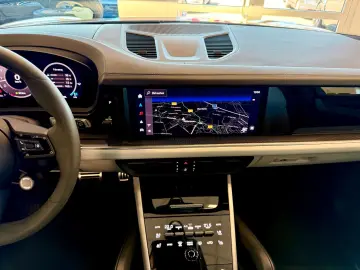 PORSCHE Cayenne S SportDesign AHK Luftfederung ACC