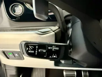 PORSCHE Cayenne S SportDesign AHK Luftfederung ACC