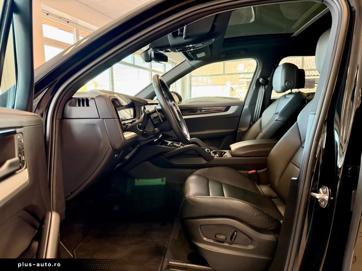 PORSCHE Cayenne V6 Panorama   BOSE   Matrix-LED