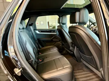 PORSCHE Cayenne V6 Panorama   BOSE   Matrix-LED