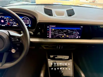 PORSCHE Cayenne V6 Panorama   BOSE   Matrix-LED