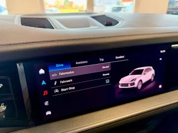 PORSCHE Cayenne V6 Panorama   BOSE   Matrix-LED