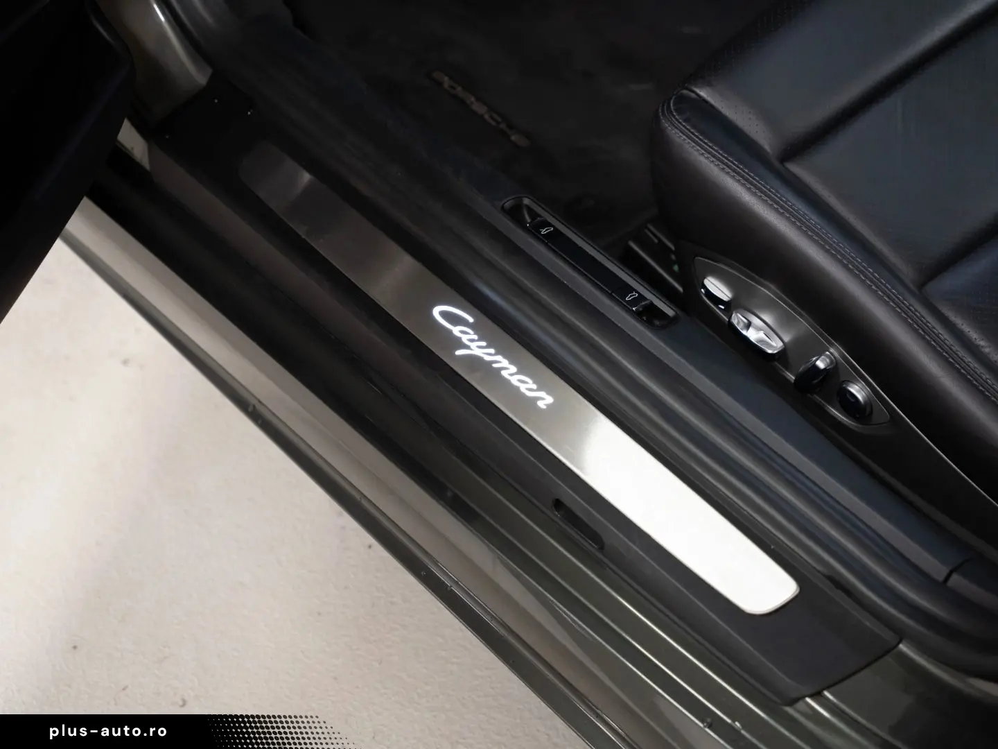 PORSCHE Cayman 718 Style Edition Navi 14-Wege Sportsitze