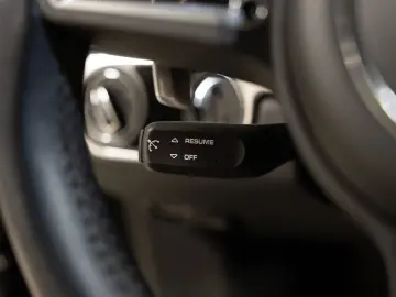 PORSCHE Cayman 718 Style Edition Navi 14-Wege Sportsitze