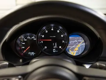 PORSCHE Cayman 718 Style Edition Navi 14-Wege Sportsitze