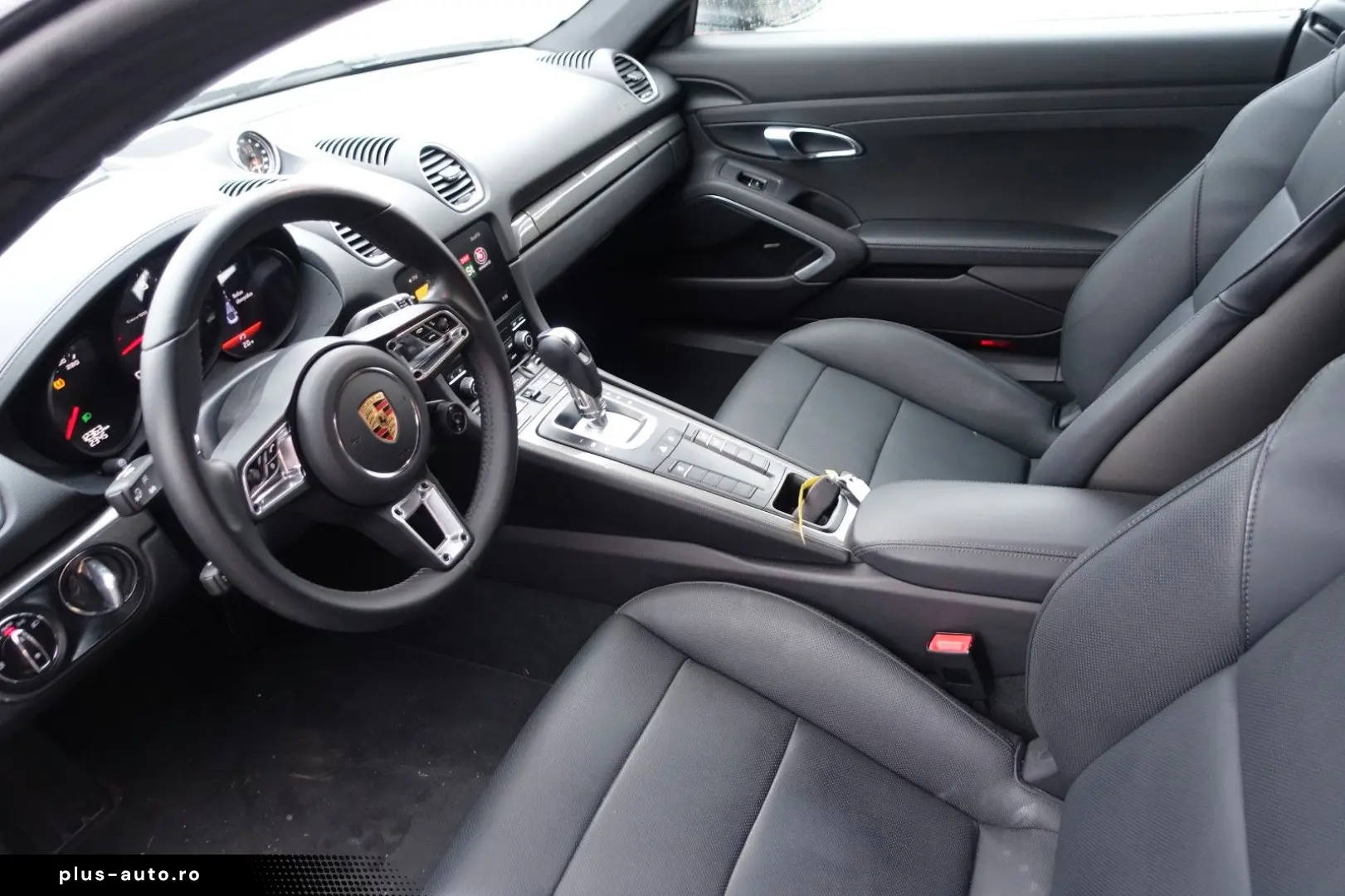 PORSCHE Cayman 718 Style Edition EXP € 59990.--