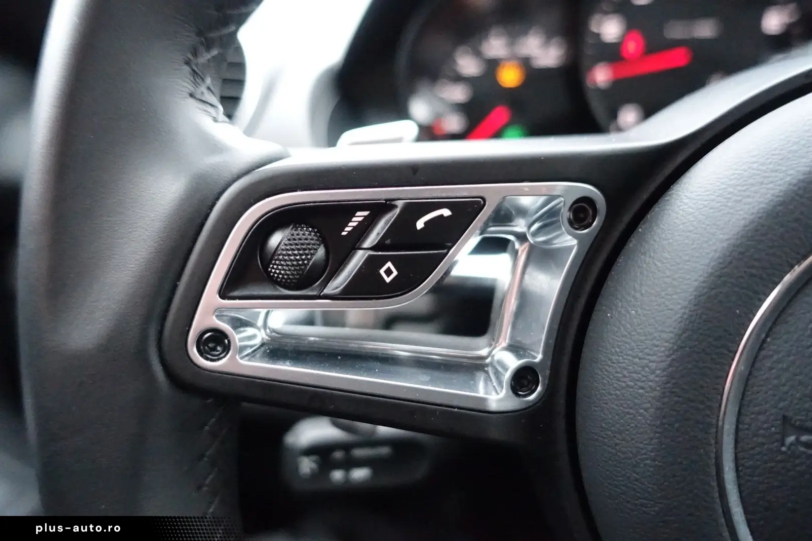 PORSCHE Cayman 718 Style Edition EXP € 59990.--