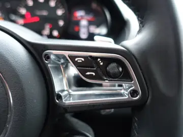 PORSCHE Cayman 718 Style Edition EXP € 59990.--