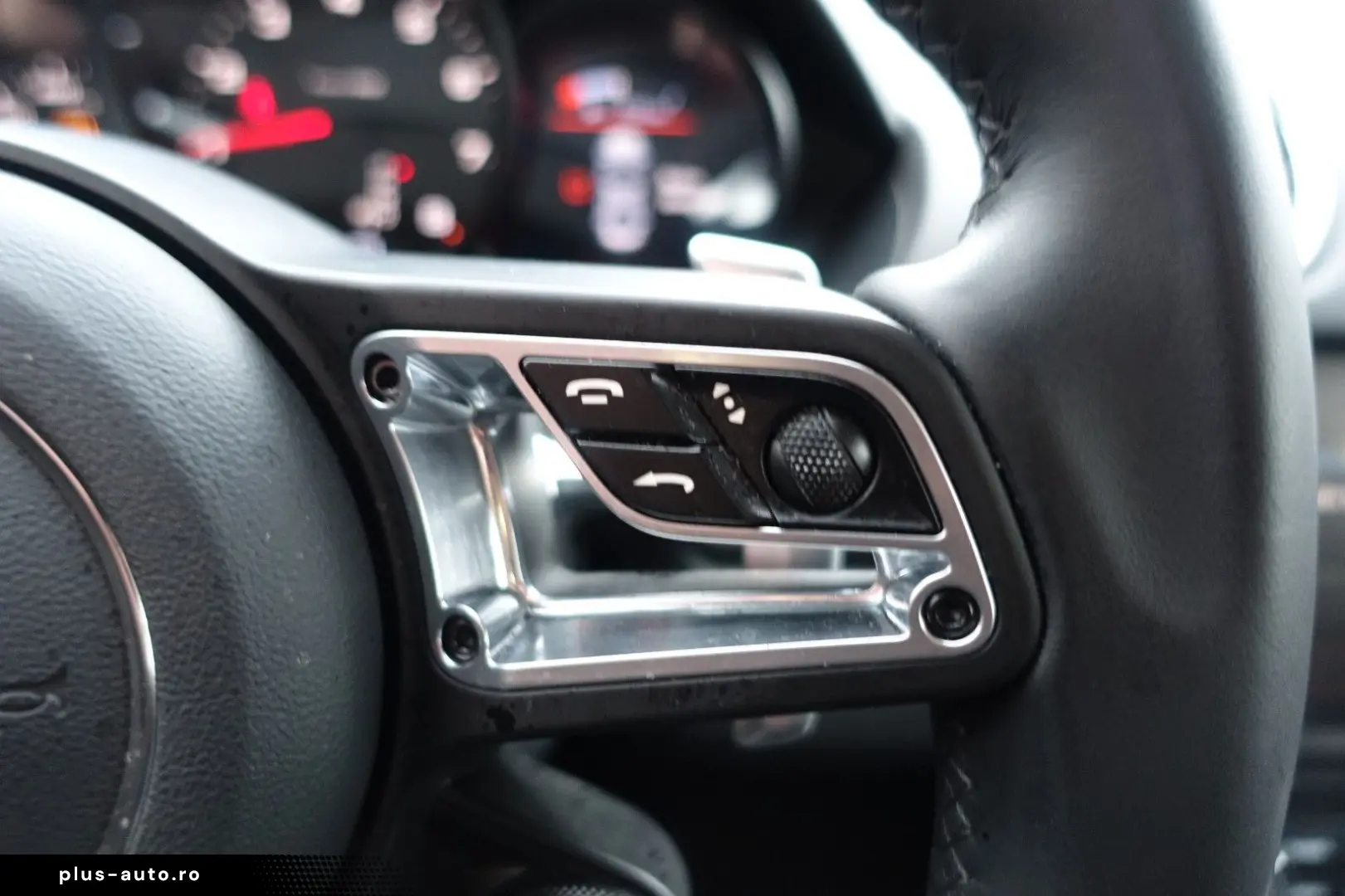 PORSCHE Cayman 718 Style Edition EXP € 59990.--