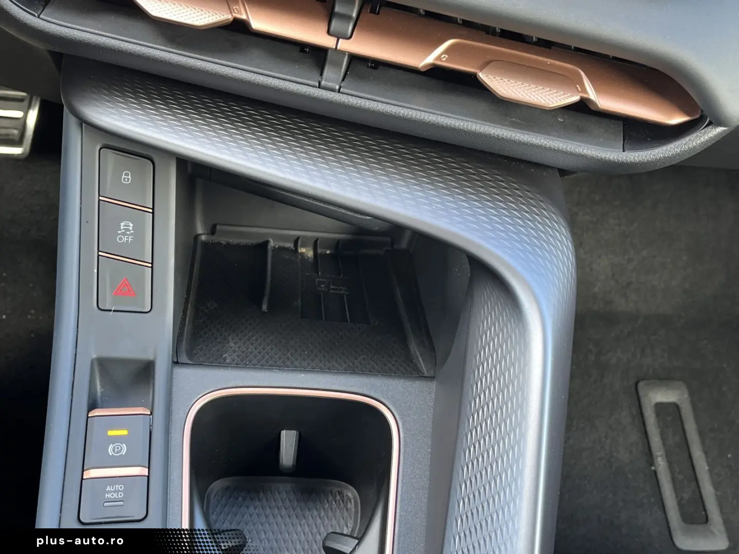 CUPRA CUPRA Terramar VZ 2.0TSI DSG 4x4 HuD LED Navi AH