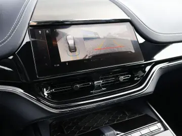 ASTON MARTIN DBX 707 FACELIFT