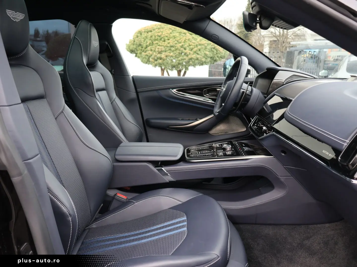 ASTON MARTIN DBX 707 FACELIFT