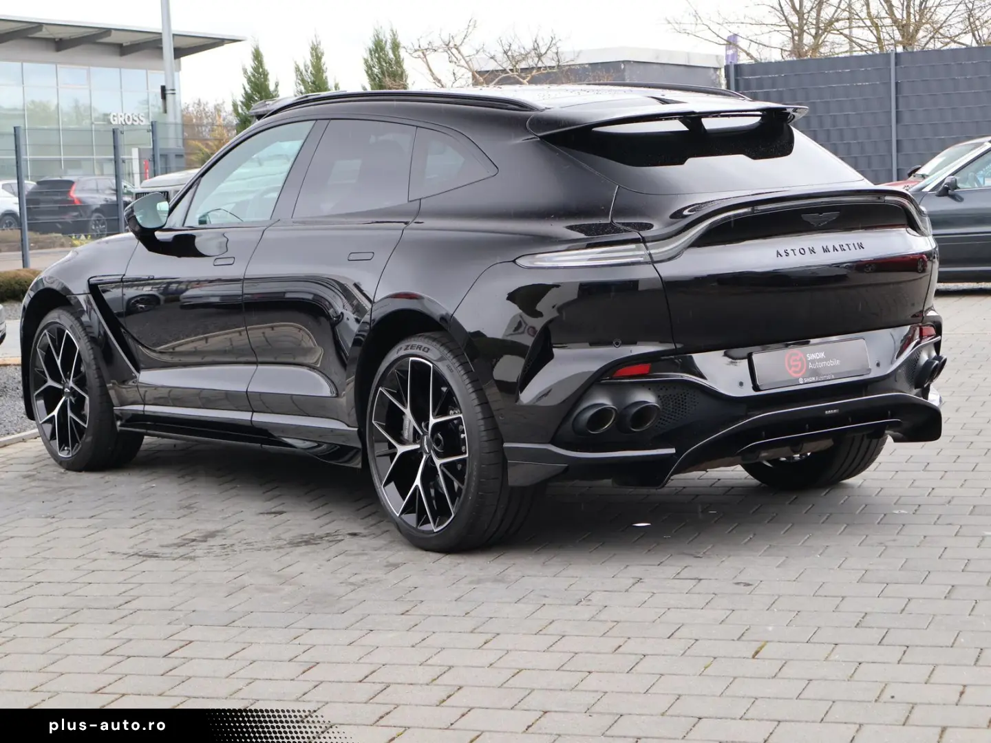 ASTON MARTIN DBX 707 FACELIFT