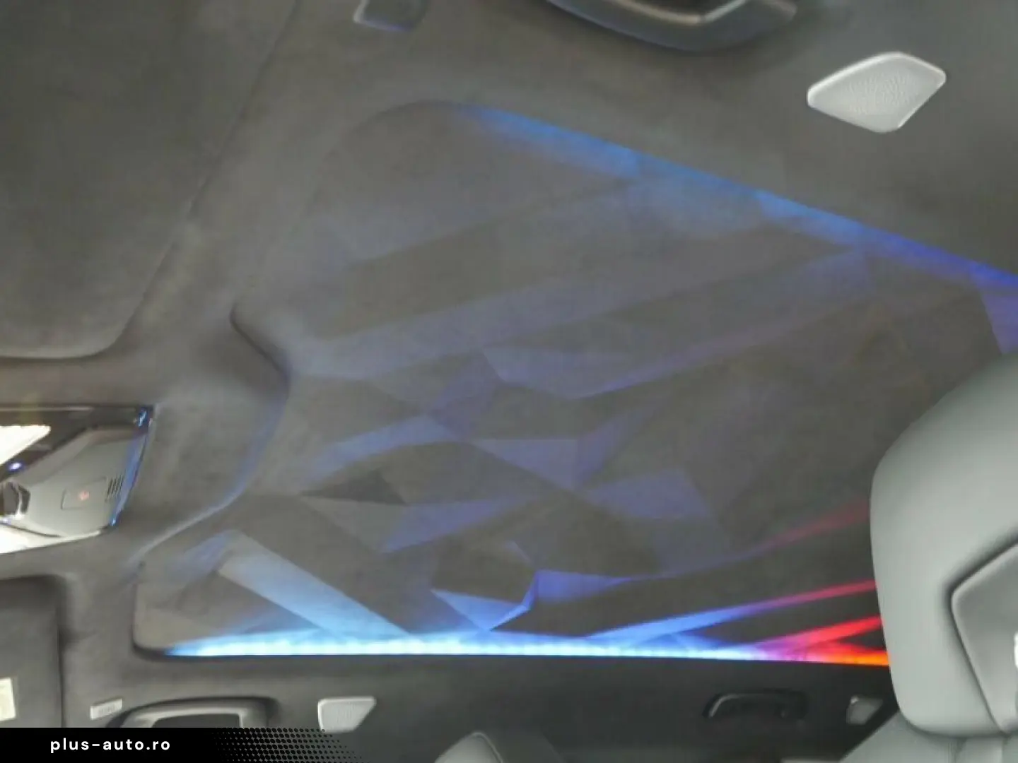 BMW XM 50e NP 152539.- AHK Massage ACC Park  B&W HuD