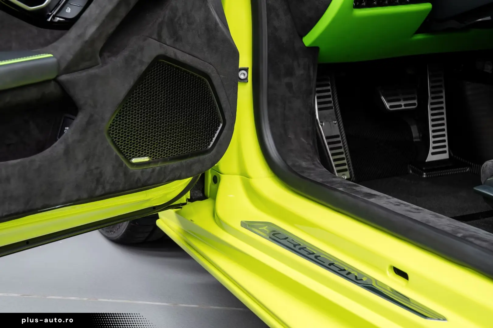 Lamborghini Huracán Tecnica V10 639PS Carbon