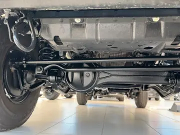 Toyota Land Cruiser GRJ78