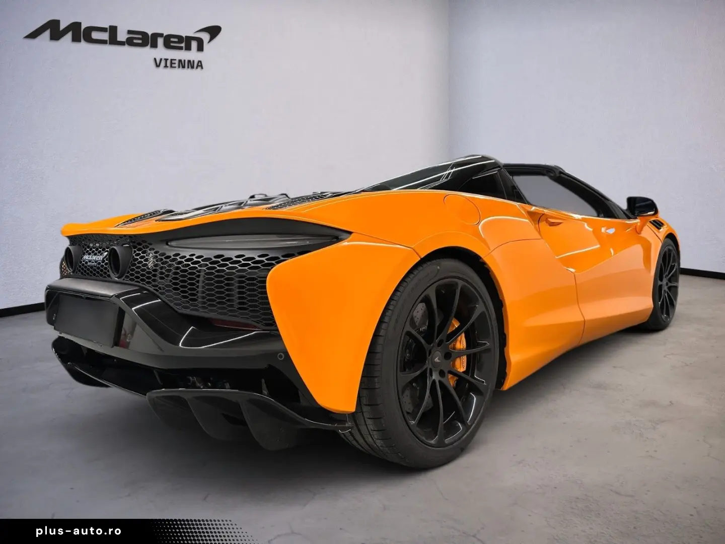 MCLAREN Artura Spider - McLaren Orange