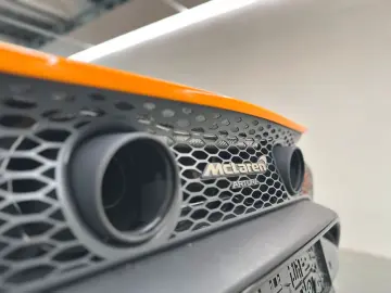 MCLAREN Artura Spider - McLaren Orange