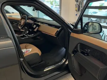 LAND ROVER Range Rover Sport P550 V8 SV   550PS   Voll