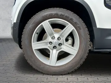 LAND ROVER Defender 90 D250 SE AHK Pano Offroad Paket