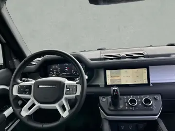 LAND ROVER Defender 90 D250 SE AHK Pano Offroad Paket