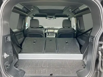 LAND ROVER Defender 90 D250 SE AHK Pano Offroad Paket